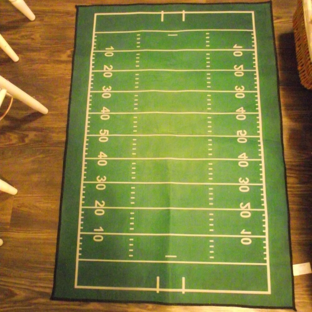 FOOTBALL FIELD RUG